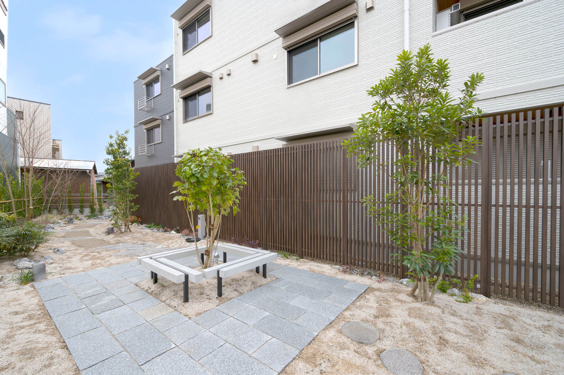 トヨタホーム賃貸の外構